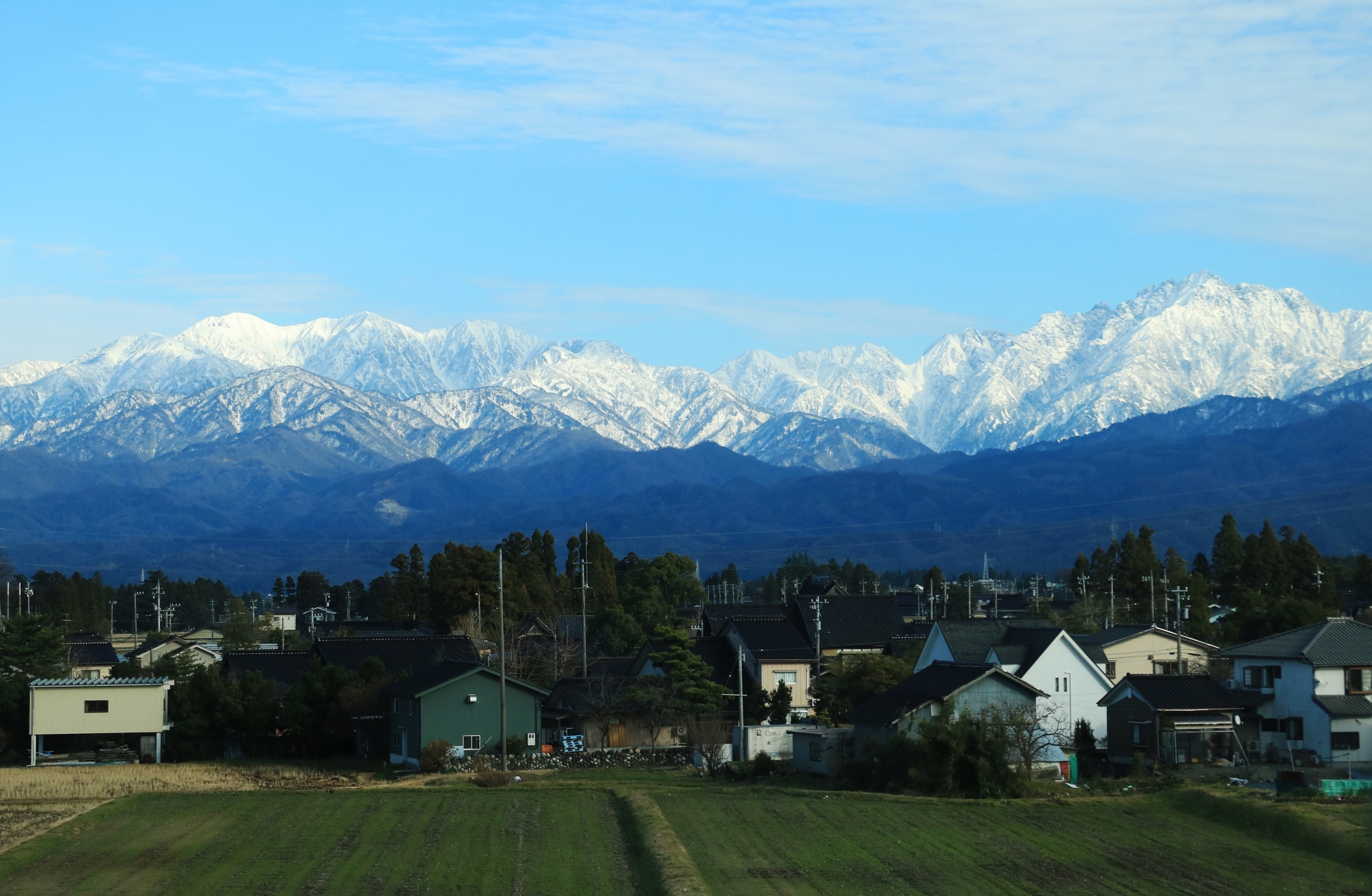 飛騨高山の山並み